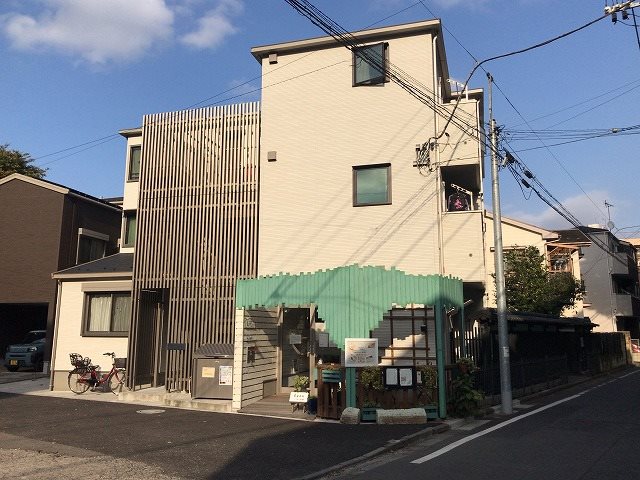 サラスヴァティー 201号室 外観