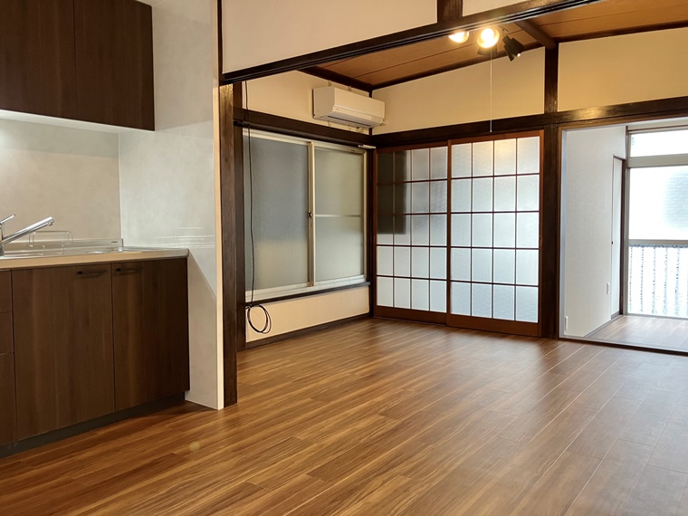 千駄木戸建 玄関