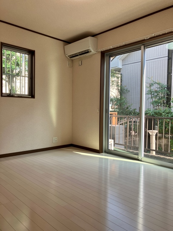 下高井戸戸建 玄関