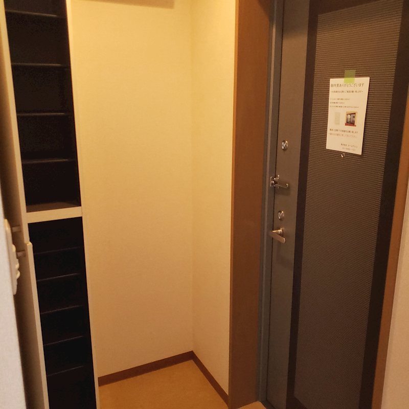 グラシュー・１    玄関