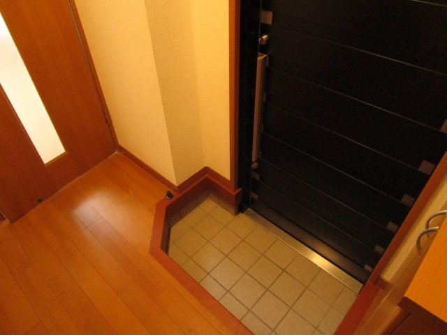 ウィステリア南青山 玄関