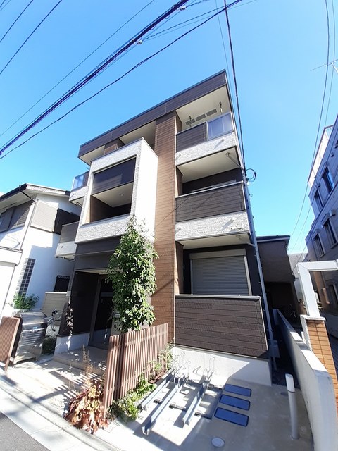 ラシュレ　エイト 301号室 外観