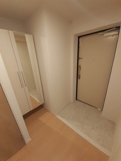 Ｇｌａｎｚ（グランツ） 玄関