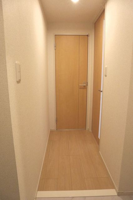 プライムヒル哲学堂 玄関