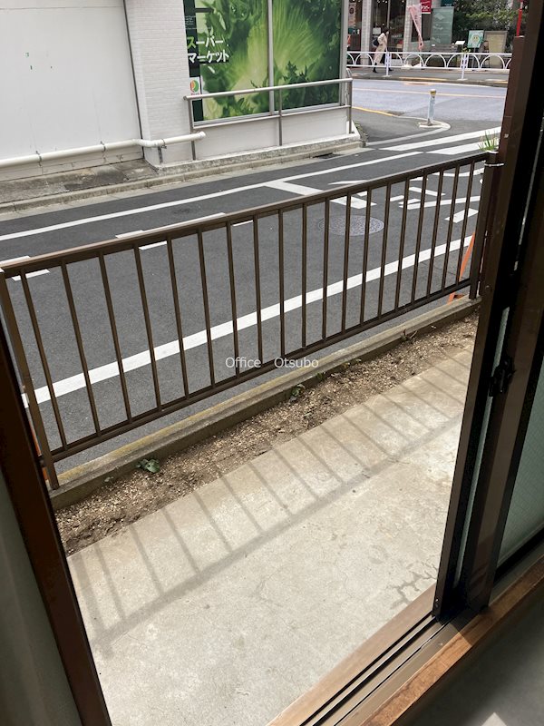 ゴールドクレスト ベランダ