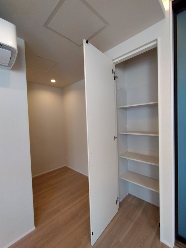 Sun West その他16