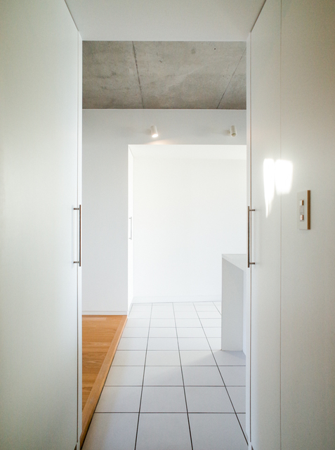 apartment nonet 玄関