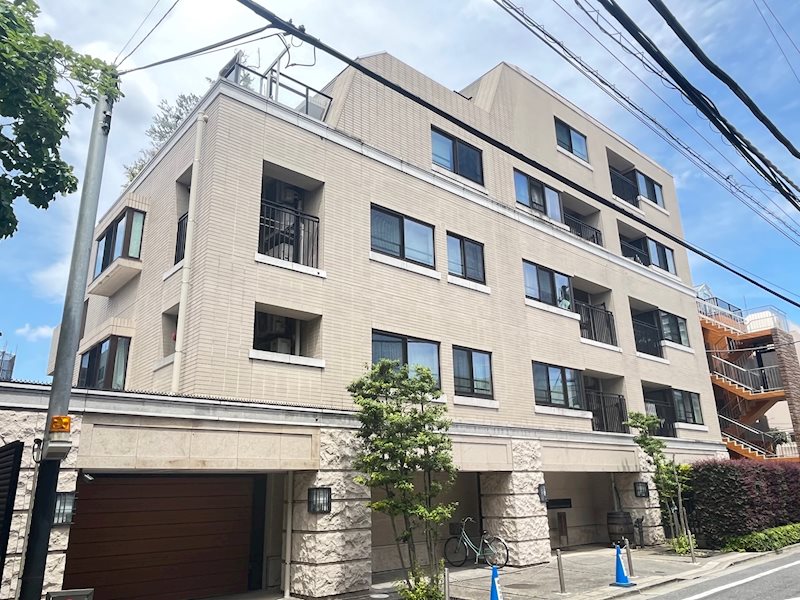 THE SANMAISON 神宮前四丁目 ELDO 304号室 外観
