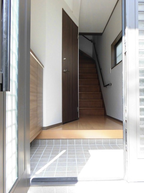 Maison　Okada 玄関