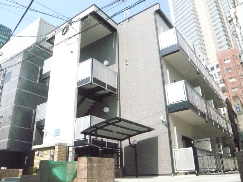 レオパレスイキ西新宿 204号室 外観