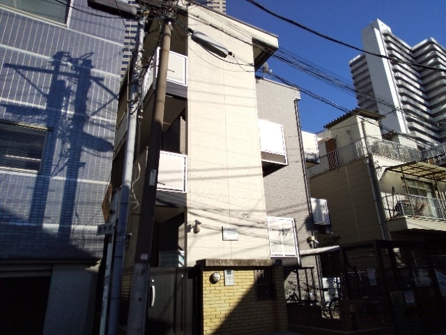 レオパレスイキ西新宿 その他外観1