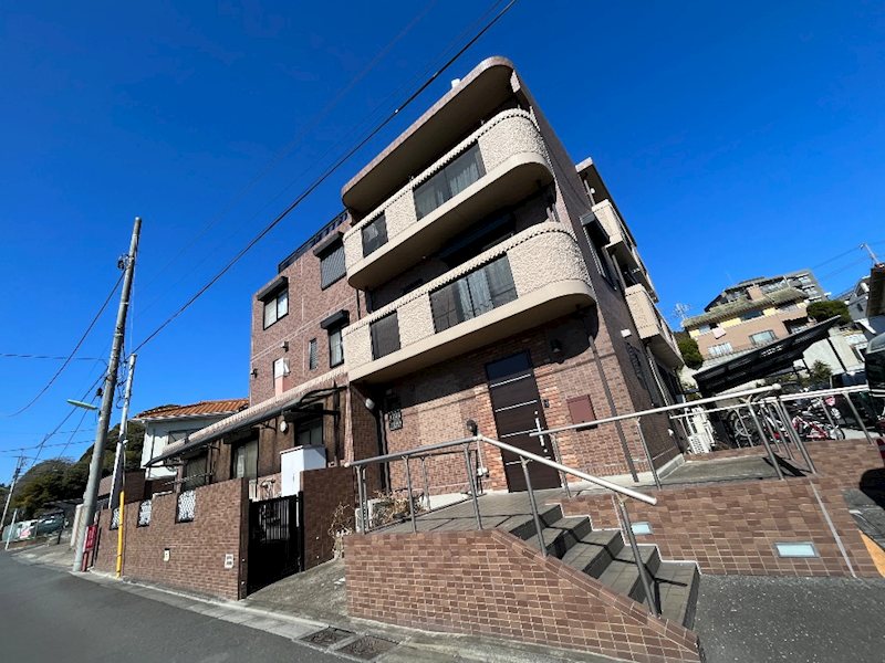 グランドプラム岡本 103号室 外観