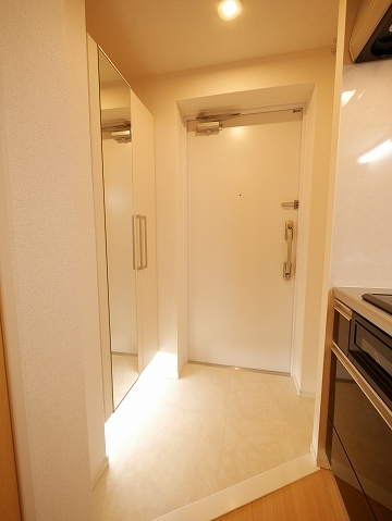 クレイオ三田 玄関