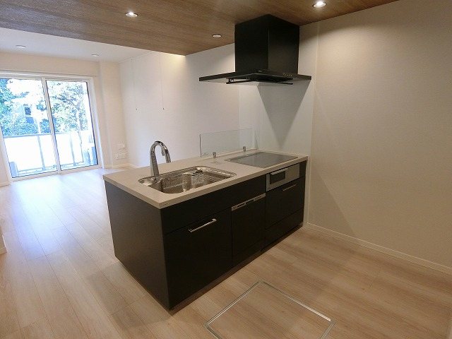 グランフォルトゥーナ羽根木ヒルサイド キッチン