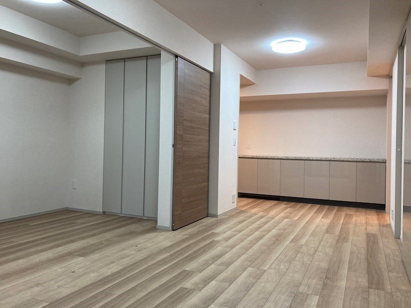 ジオ四谷三栄町 リビング