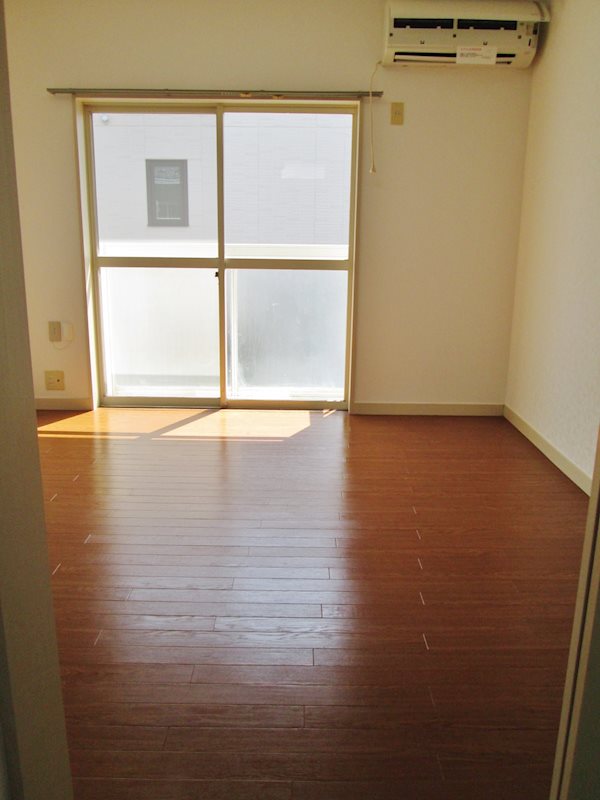 メゾンシーマ リビング