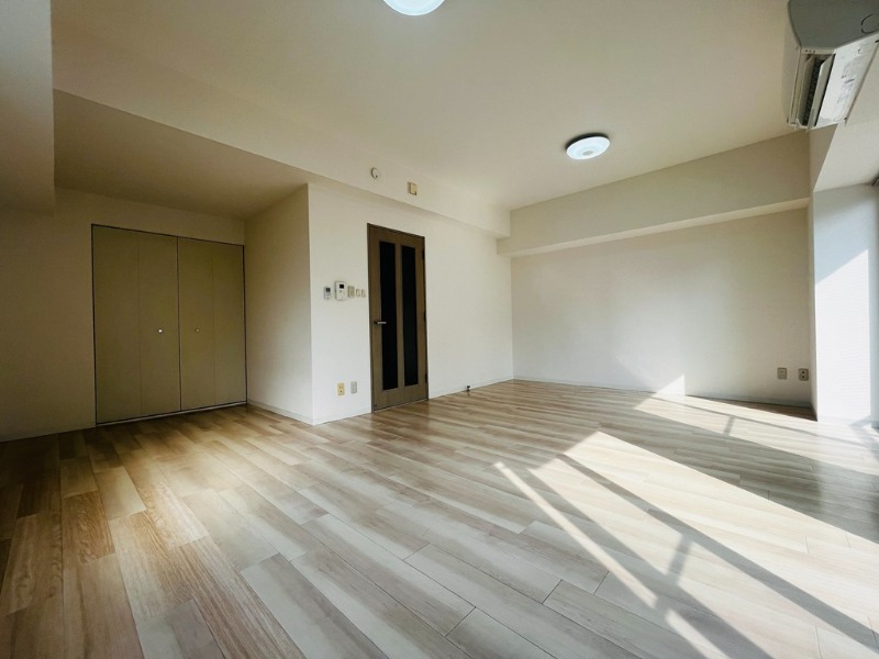 岡田ビル ベッドルーム