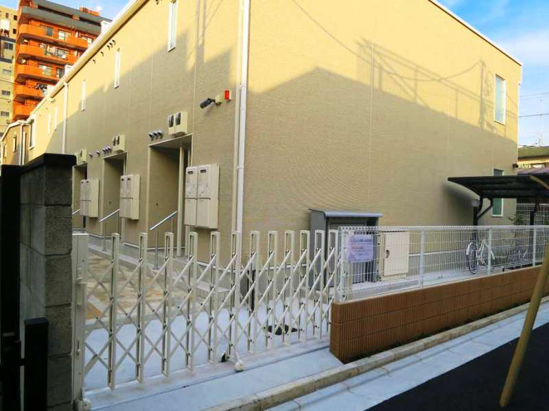 レオネクスト青栁 104号室 外観