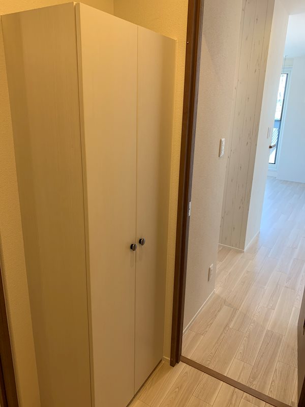 プティサリチェ  玄関