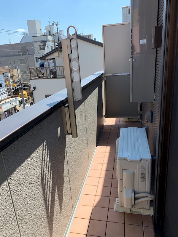 プティサリチェ  ベランダ