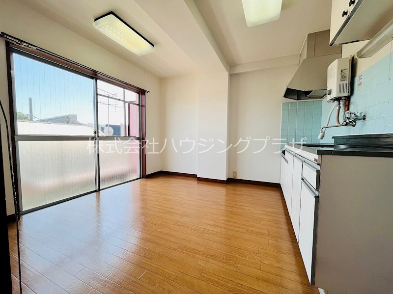 ハイムママタ リビング