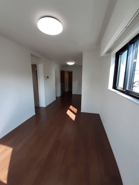 ソレイユ深沢 リビング