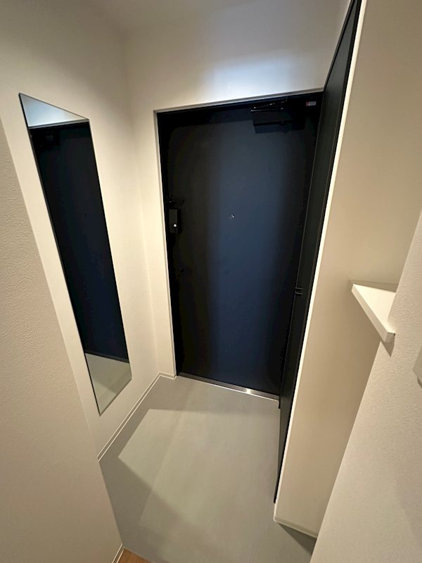 ZOOM信濃町 玄関