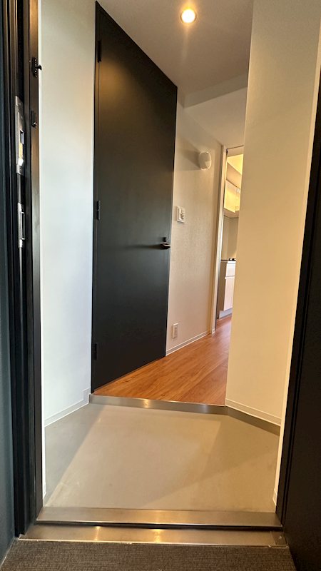 ZOOM信濃町 玄関