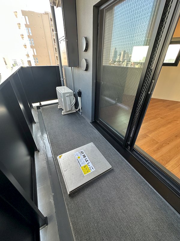 ZOOM信濃町 ベランダ