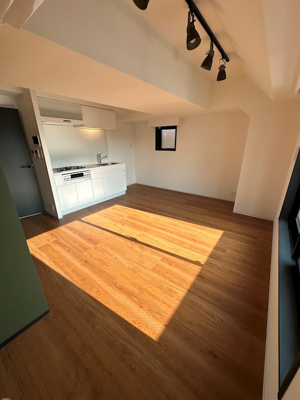 ZOOM信濃町 リビング