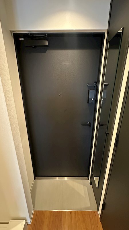 ZOOM信濃町 玄関