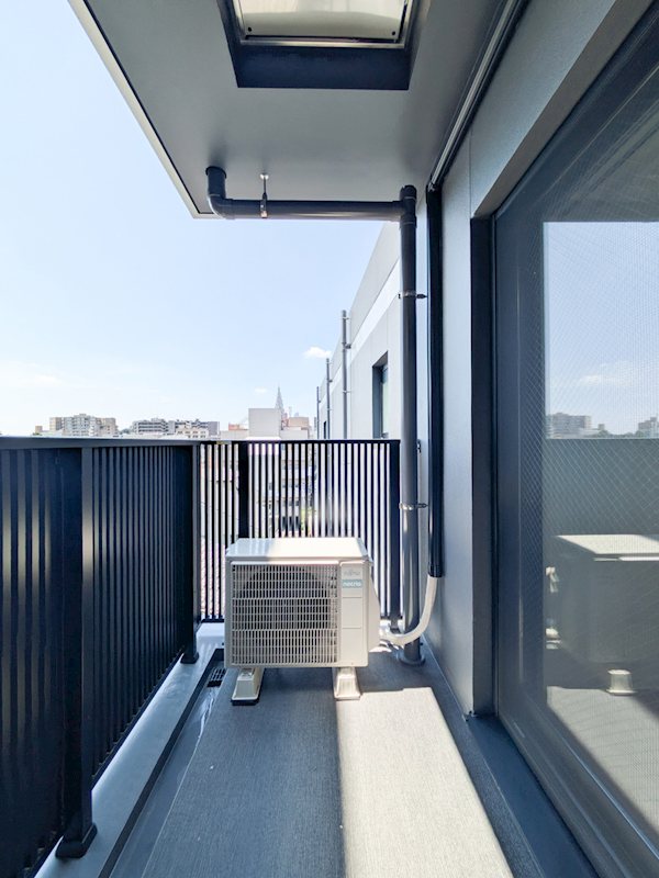 ZOOM信濃町 ベランダ