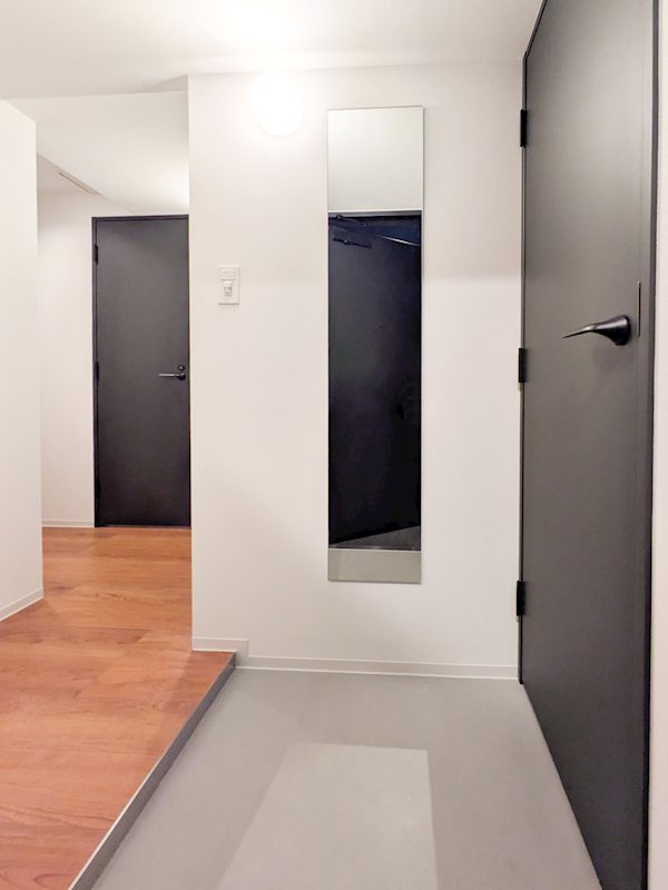 ZOOM信濃町 玄関