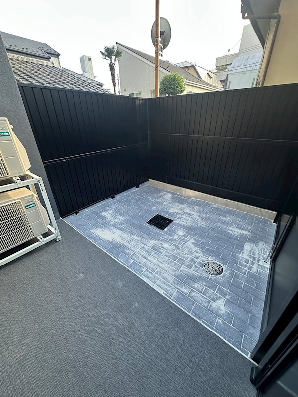 ZOOM信濃町 ベランダ