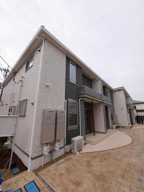 ドゥエル砧 204号室 外観