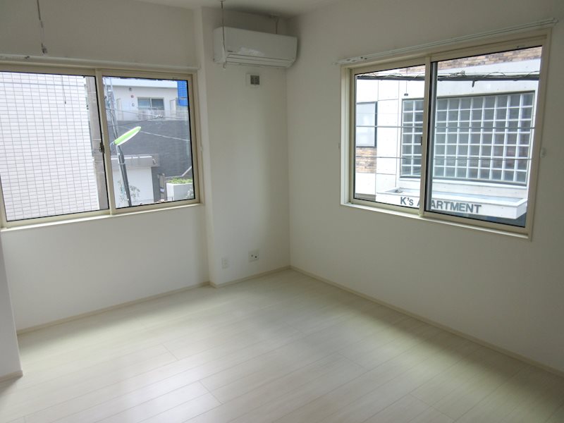 BLUMEN HAUS リビング