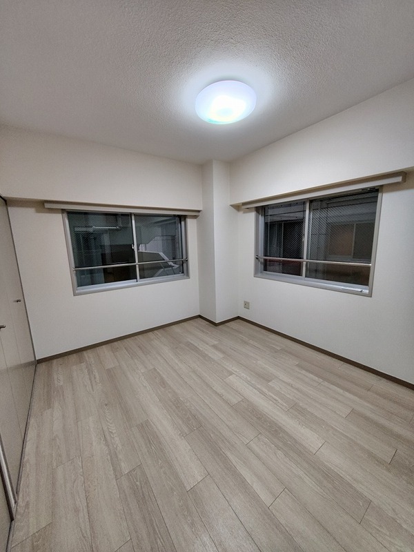 フォレストコート ベッドルーム