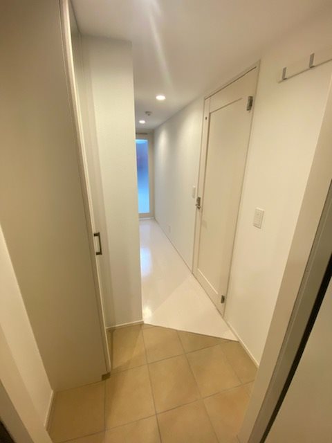 ハーモニーフラッツ中目黒 玄関