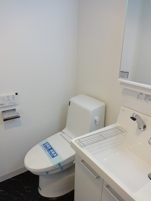 ステージファースト方南町アジールコート その他1