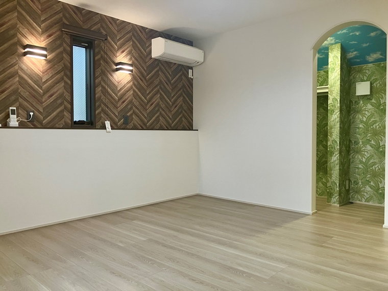 上高田戸建 玄関