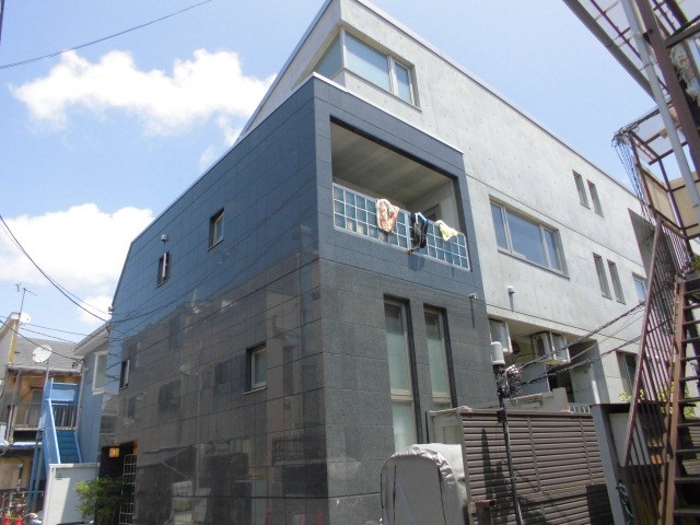 グリフォン 202号室 外観