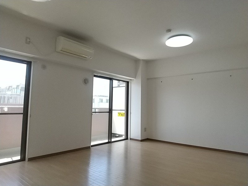 アーツ白金 リビング