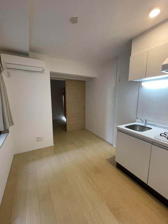 FLレジデンス新宿Ⅲ リビング