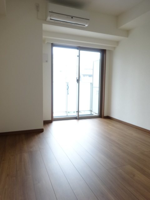 ディアレイシャス港区海岸 リビング