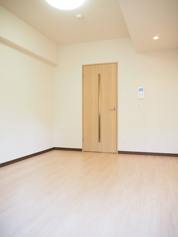 ルーブル神宮前 ベッドルーム