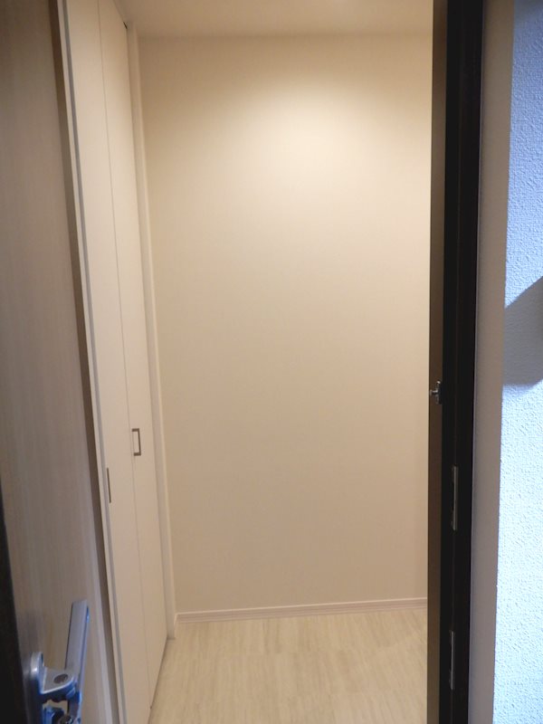 アルム西新宿 玄関