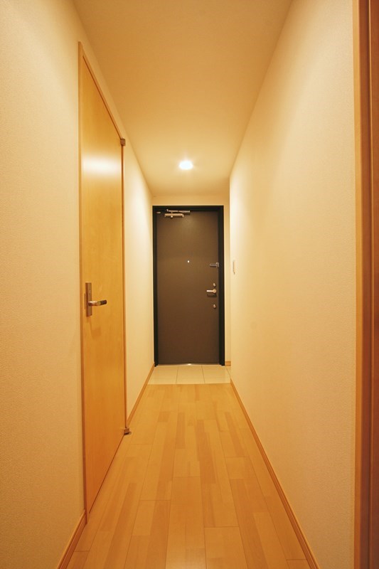 エスティメゾン中野富士見町 玄関