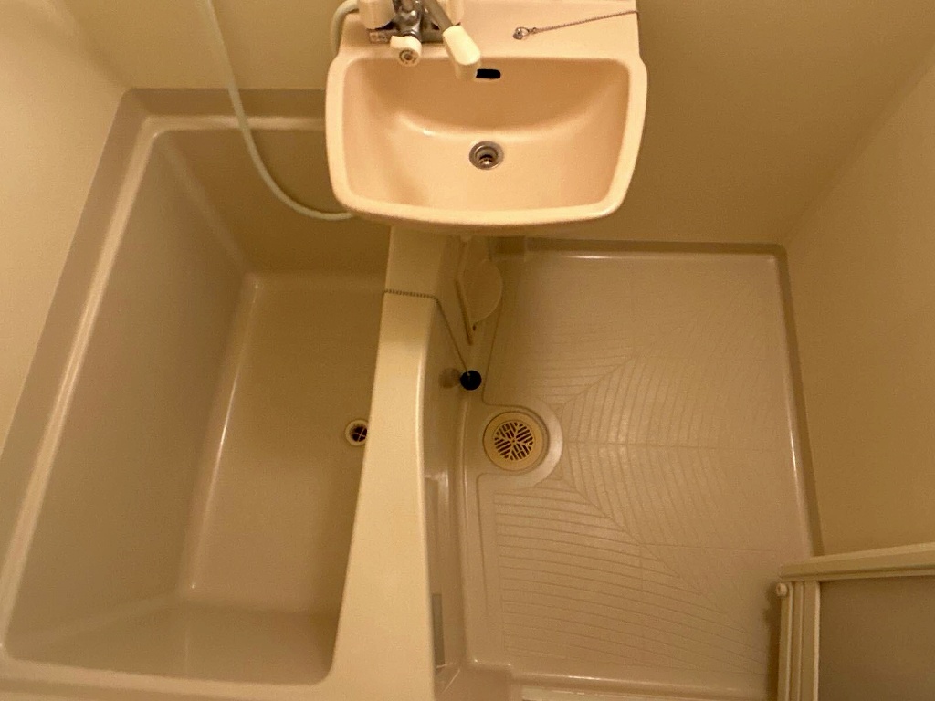 レオパレス小日向 風呂画像