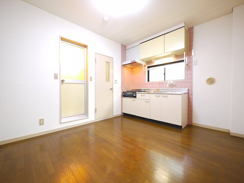 高野ビル リビング