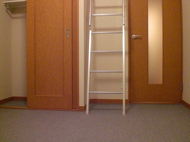 レオパレス経堂 リビング